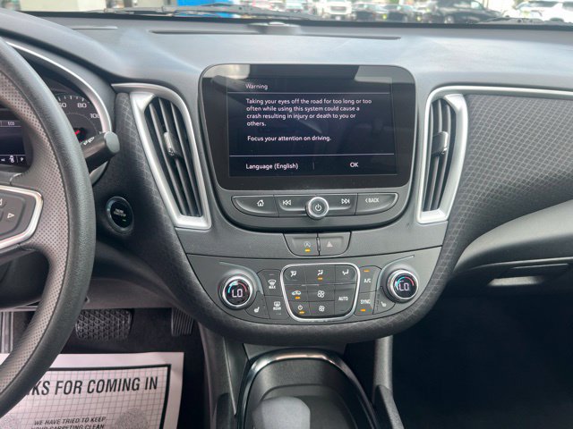Used 2024 Chevrolet Malibu LT FWD image 17