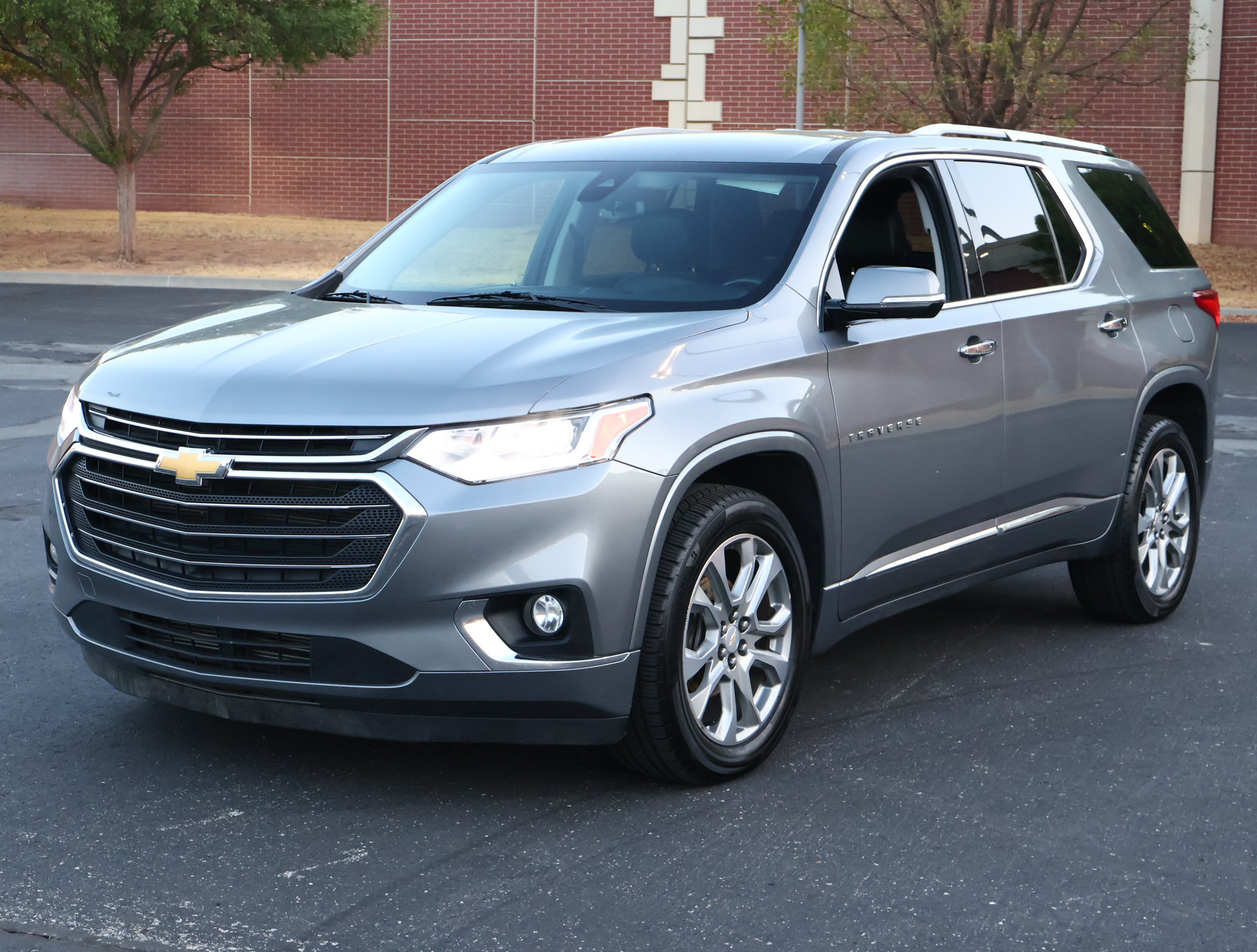 Used 2018 Chevrolet Traverse Premier AWD/4WD image 34