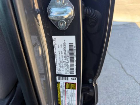 Used 2025 Toyota Tacoma TRD Off-Road AWD/4WD image 22