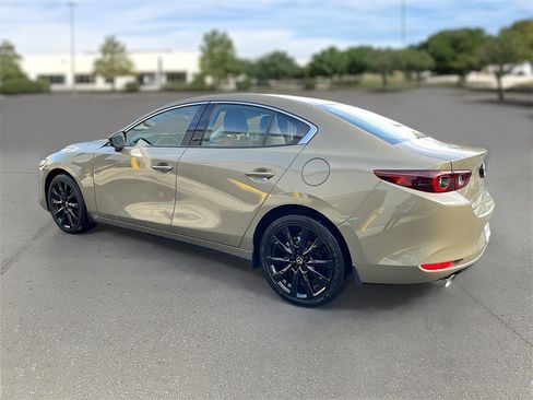 Certified 2025 MAZDA MAZDA3 s image 5