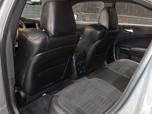 Used 2018 Dodge Charger R/T RWD image 45