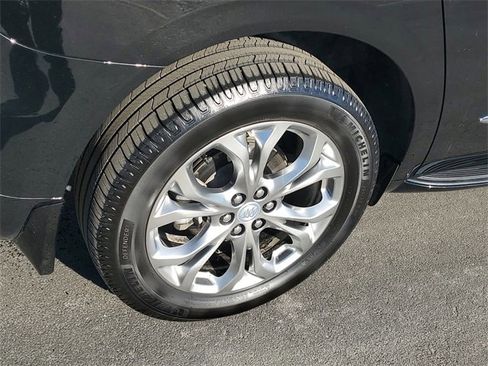 Certified 2021 Buick Enclave Avenir w/ Avenir Technology Package image 5