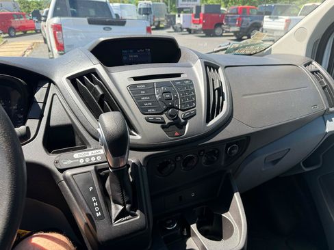 Used 2015 Ford Transit 350 XL RWD image 21