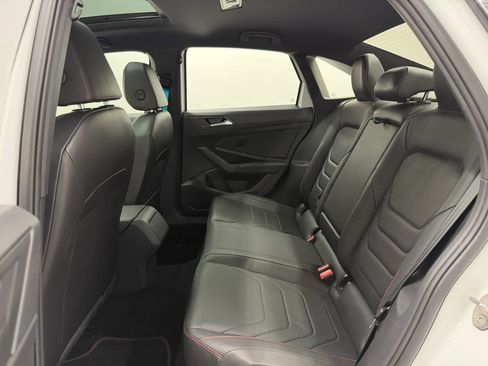 Used 2019 Volkswagen Jetta GLI FWD image 16