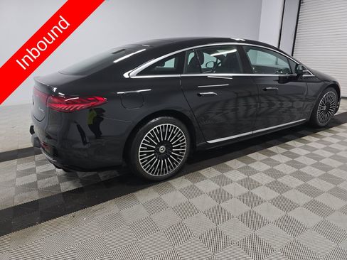 Used 2022 Mercedes-Benz EQS 580 4MATIC Sedan image 6