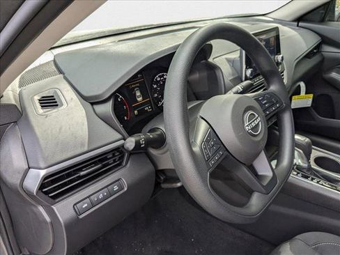 New 2025 Nissan Altima 2.5 S image 3