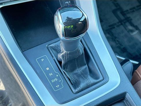 Used 2019 Audi Q3 2.0T Premium image 16