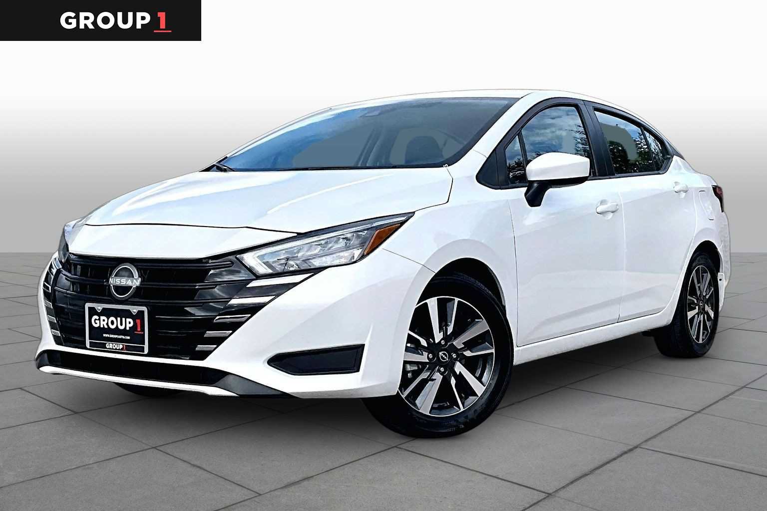 Certified 2025 Nissan Versa SV w/ Trunk Package FWD image 1