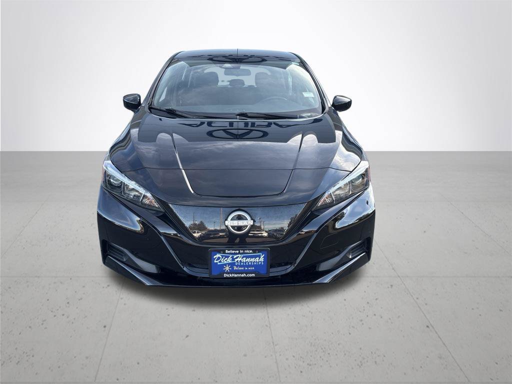 Used 2023 Nissan Leaf S FWD image 3