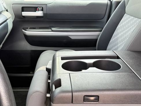 Used 2020 Toyota Tundra SR5 RWD image 13