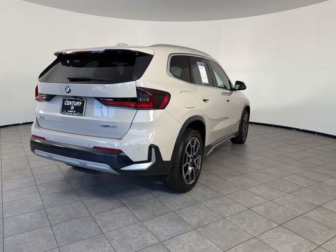 Certified 2026 BMW X1 xDrive28i AWD/4WD image 9