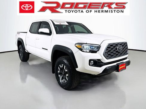 Certified 2023 Toyota Tacoma TRD Off-Road image 1