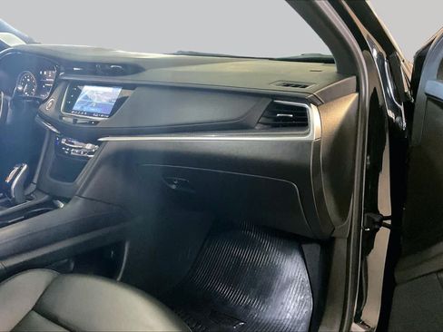 Used 2025 Cadillac XT5 Sportv w/ Technology Package AWD/4WD image 17