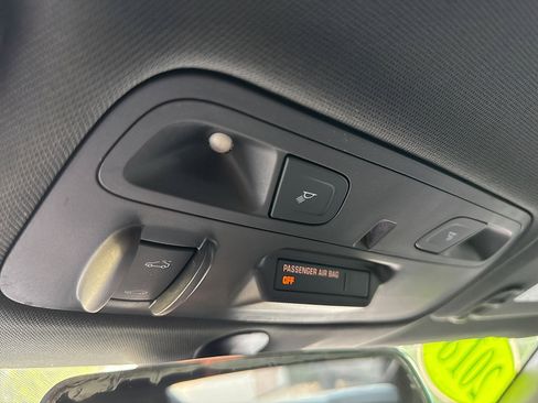 Used 2018 Chevrolet Camaro LT w/ Technology Package image 50