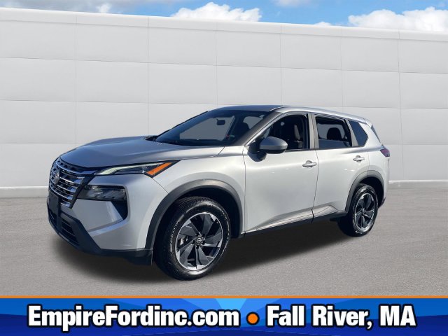 Used 2025 Nissan Rogue SV AWD/4WD image 1