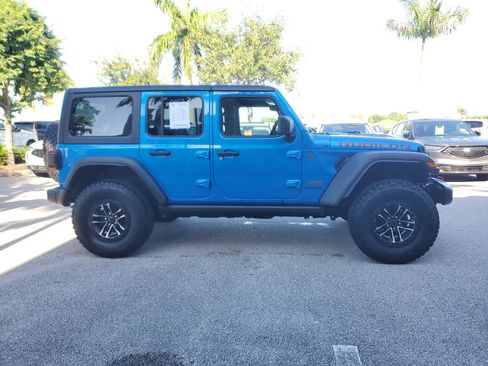 Used 2026 Jeep Wrangler Unlimited Rubicon w/ Xtreme 35 Tire Package AWD/4WD image 4
