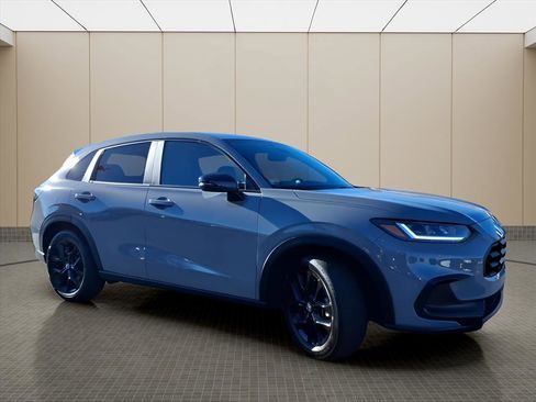 Used 2023 Honda HR-V Sport image 19