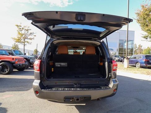 Used 2016 Toyota Sequoia Platinum image 44