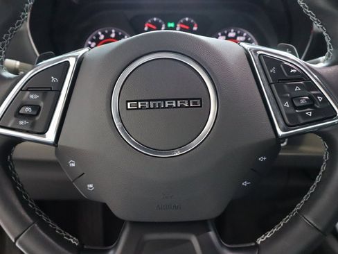 Used 2023 Chevrolet Camaro LT w/ Technology Package image 8