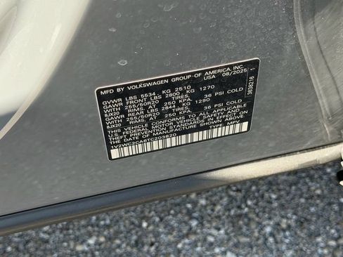 Certified 2026 Volkswagen Atlas Cross Sport SE FWD image 10