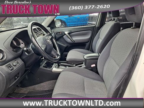 Used 2005 Toyota RAV4 2WD image 15
