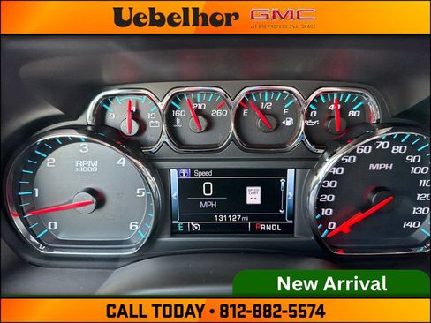 Used 2018 GMC Yukon XL SLT w/ Open Road Package AWD/4WD image 33