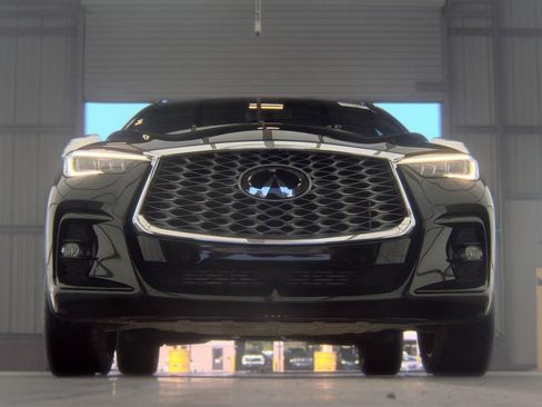 Certified 2025 INFINITI QX55 Sensory w/ Lighting Package AWD/4WD image 7