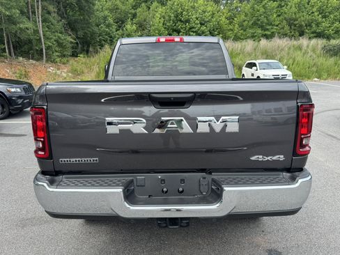 Used 2026 RAM 2500 Big Horn AWD/4WD image 6