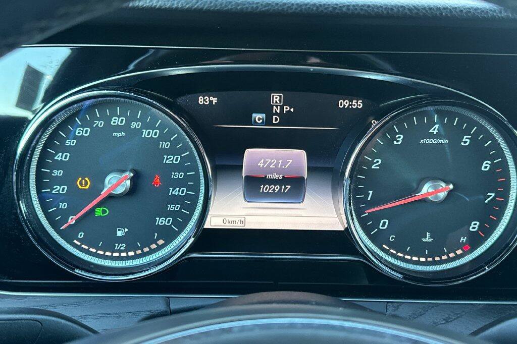 Used 2018 Mercedes-Benz E 300 w/ Premium 1 Package image 23