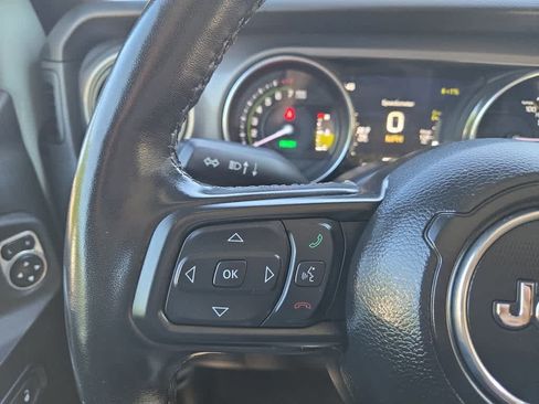 Used 2023 Jeep Wrangler Unlimited w/ Cold Weather Group AWD/4WD image 23