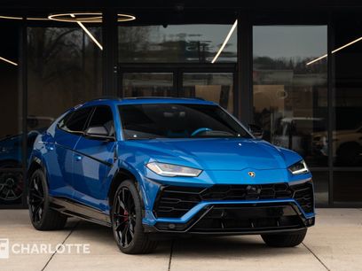 Used 2022 Lamborghini Urus