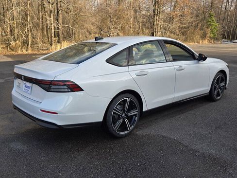 New 2026 Honda Accord SE image 3