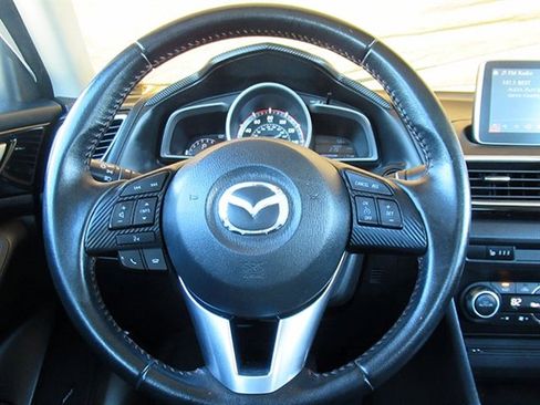 Used 2015 MAZDA MAZDA3 i Grand Touring image 18