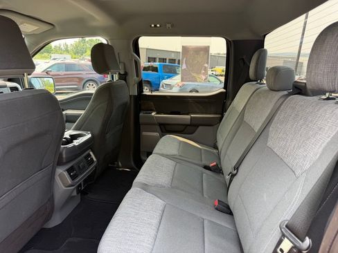 Used 2022 Ford F150 XLT w/ Equipment Group 302A High AWD/4WD image 8