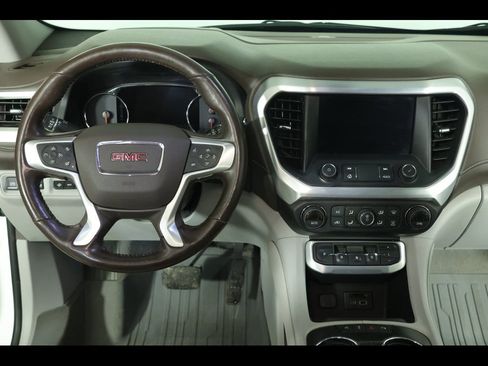 Used 2021 GMC Acadia SLT w/ Technology Package image 16