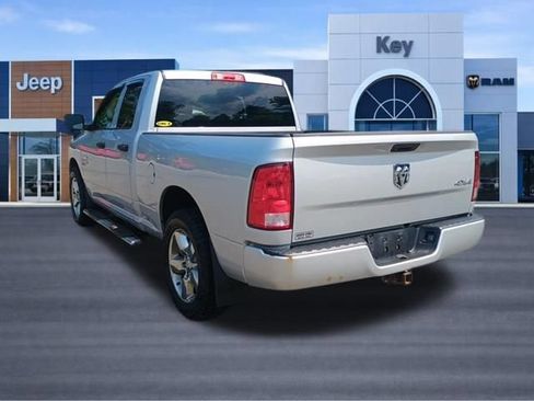 Used 2019 RAM 1500 Express w/ Express Value Package AWD/4WD image 3
