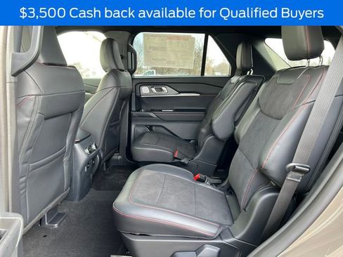 New 2026 Ford Explorer ST w/ Sun And Sound Package image 6