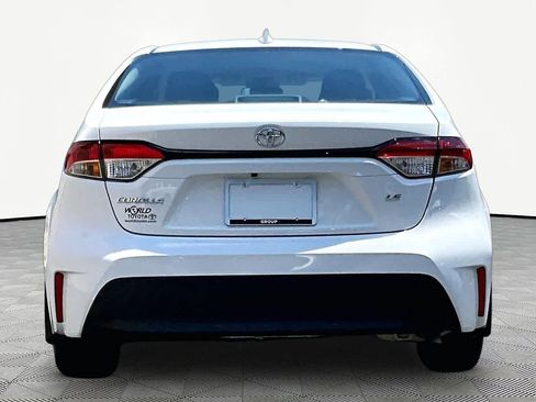 Certified 2026 Toyota Corolla LE FWD image 5