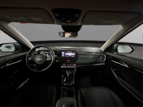 Certified 2025 Kia Seltos EX w/ EX Sunroof Package image 26