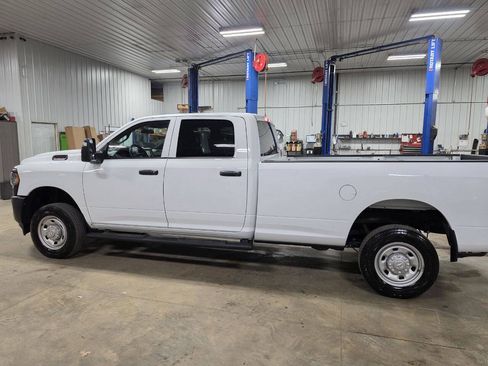 Used 2023 RAM 2500 Tradesman AWD/4WD image 5