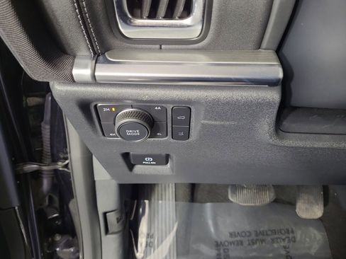 Used 2025 Ford Expedition Max Platinum image 15