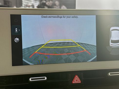 Used 2024 Hyundai Ioniq 5 SEL image 22