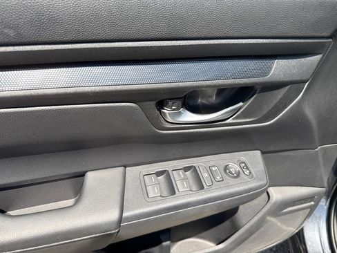 Used 2024 Honda CR-V LX image 16