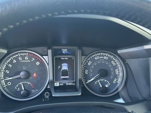 Used 2023 Toyota Tacoma TRD Sport image 16