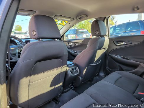 Used 2023 Chevrolet Malibu LT FWD image 10
