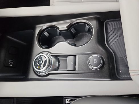 New 2026 Ford Explorer Active w/ Active Comfort Package image 28