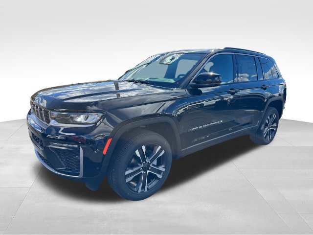 New 2027 Jeep Grand Cherokee Limited AWD/4WD image 2