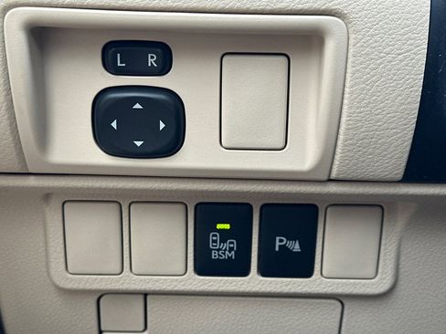 Used 2015 Lexus ES 350 image 36