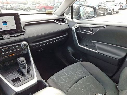 Used 2024 Toyota RAV4 XLE image 17