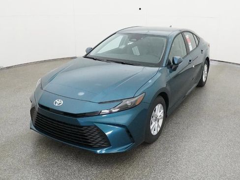 New 2026 Toyota Camry LE image 16